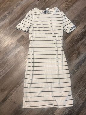 H&M | Dresses | Hm Mama Ribbed Jersey Dress | Poshmark
